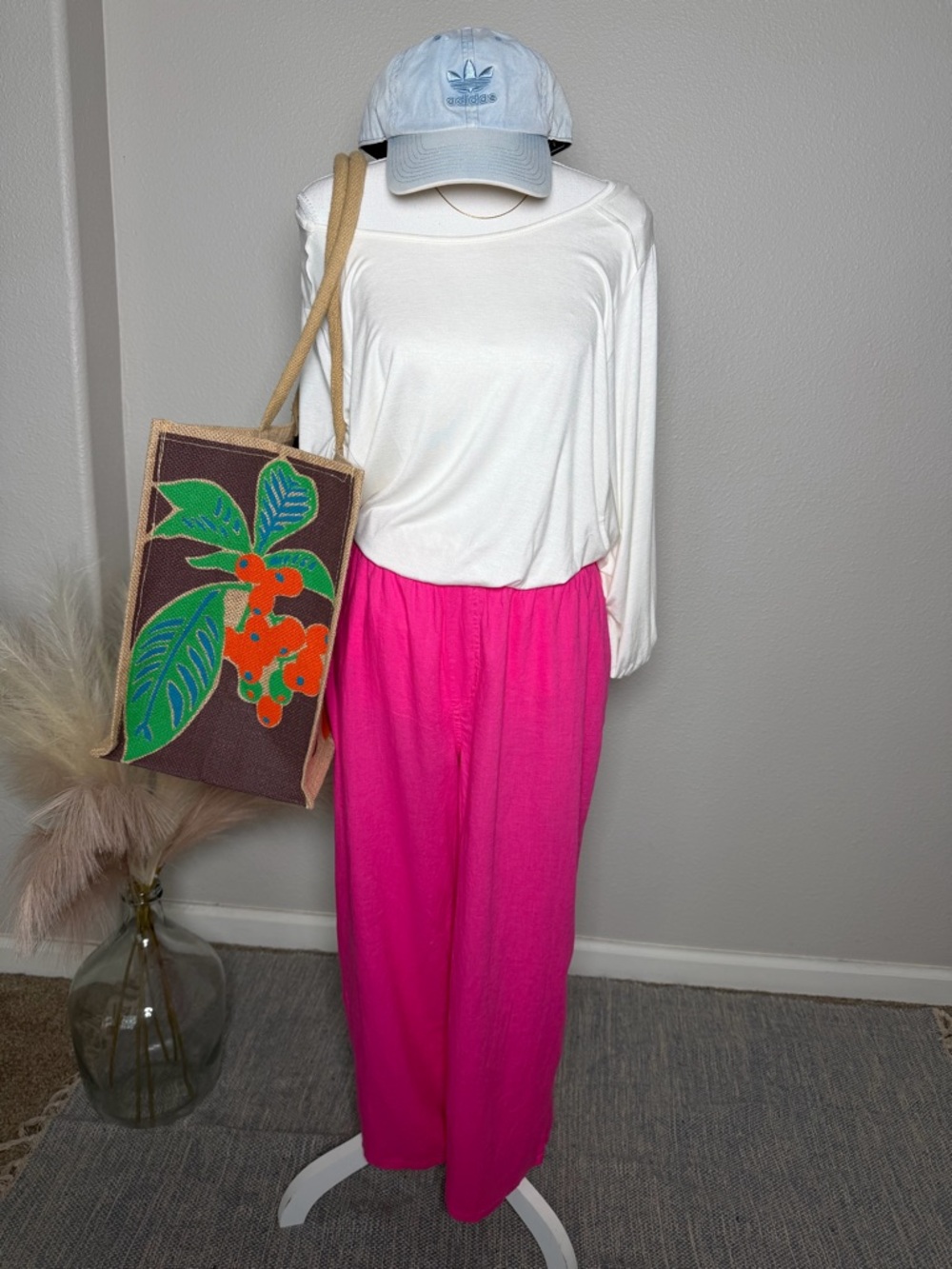 NWT Jodifl - comfortable oversize white Top - Picture 3 of 11